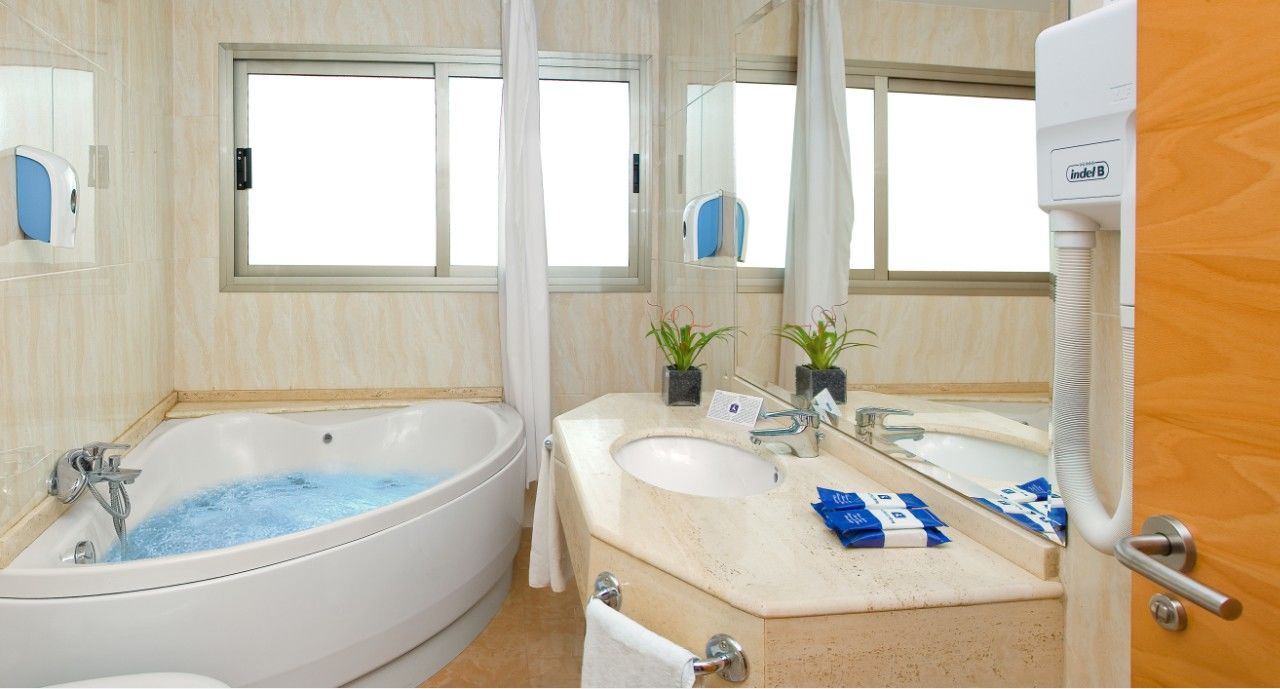 Hotel Rh Gijon & Spa Gandia Luaran gambar